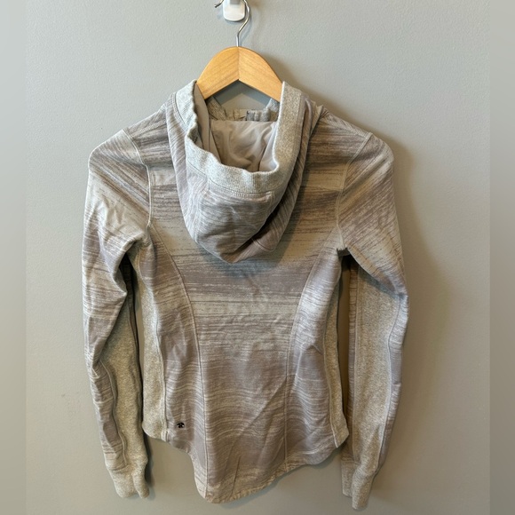 Lululemon Jacket Size 4 - Picture 7 of 13